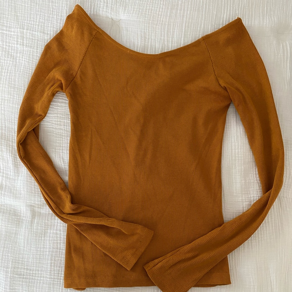 Long sleeve, slightly off shoulder shirt